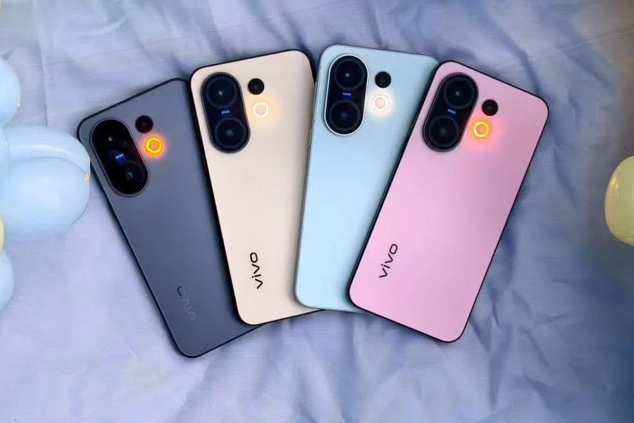 Vivo X200 FE color options 1750066291023