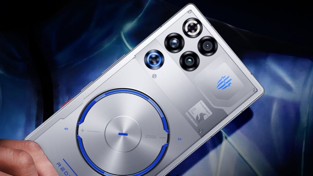 RedMagic 11S Pro gaming phone